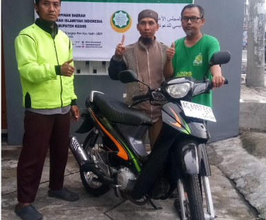 Penyerahan Motor Operasional Dewan Dakwah Kediri