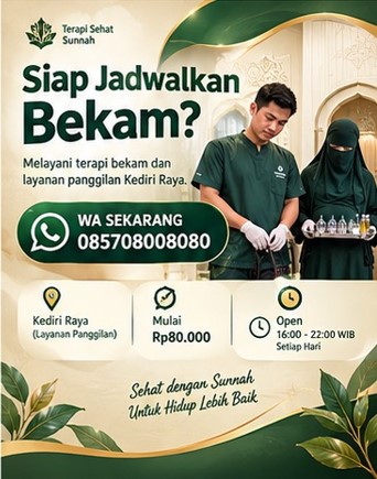 Terapis pria dan wanita berhijab niqab membawa alat terapi bekam dari layanan terapi bekam sunnah Kediri