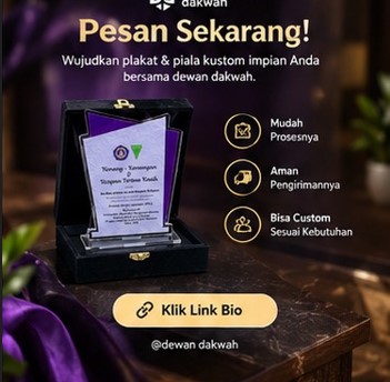 Plakat akrilik kustom elegan dalam kotak beludru hitam dari pusat pembuatan plakat Kediri